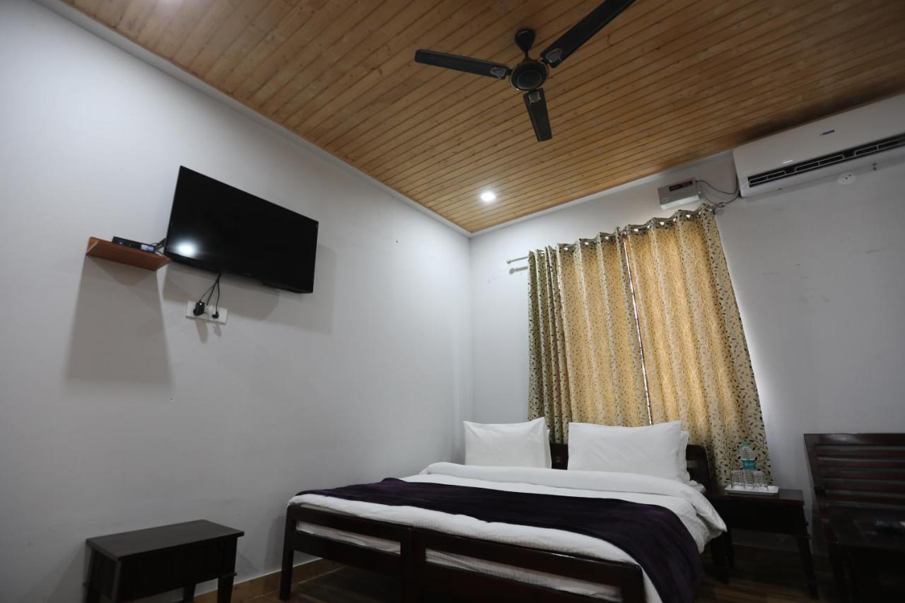 Le Roi Floating Huts & Eco Rooms Tehri New Tehri Ngoại thất bức ảnh